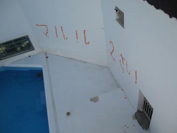 3 3