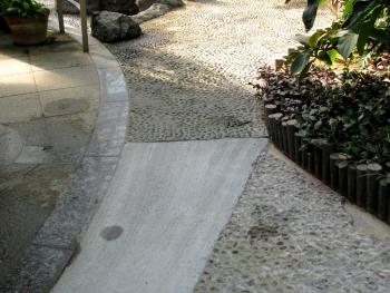 通路補修1 通路補修1